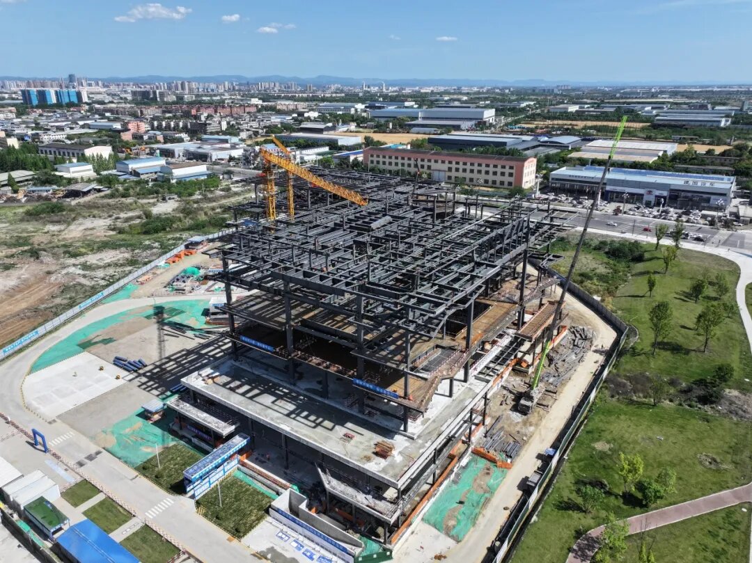 一線傳真│奮斗不止，筑鼎未來——市博物館建設(shè)項(xiàng)目主體結(jié)構(gòu)順利封頂